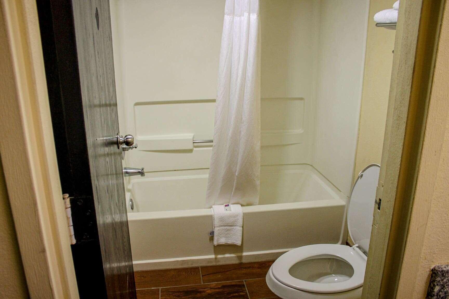 6 Knoxville, Tn - East Hotel Knoxville