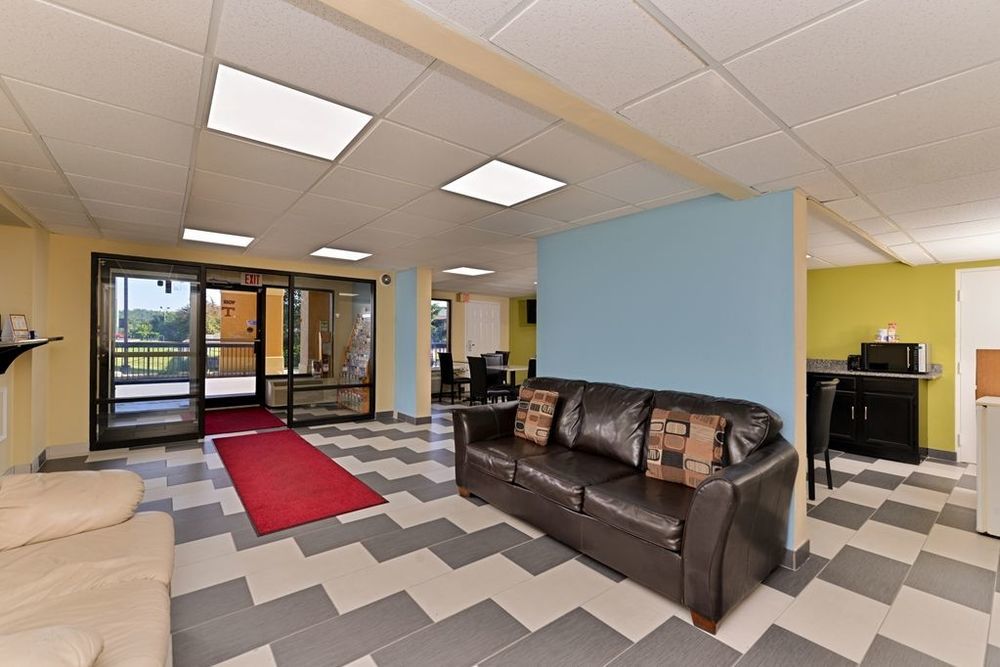 6 Knoxville, Tn - East 2*