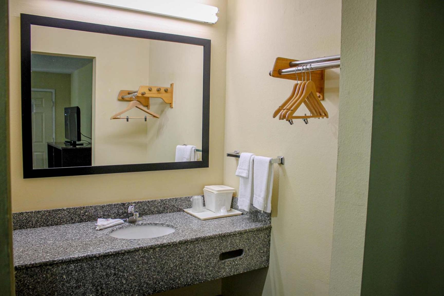 6 Knoxville, Tn - East 3* Knoxville