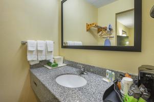 6 Knoxville, Tn - East 3*