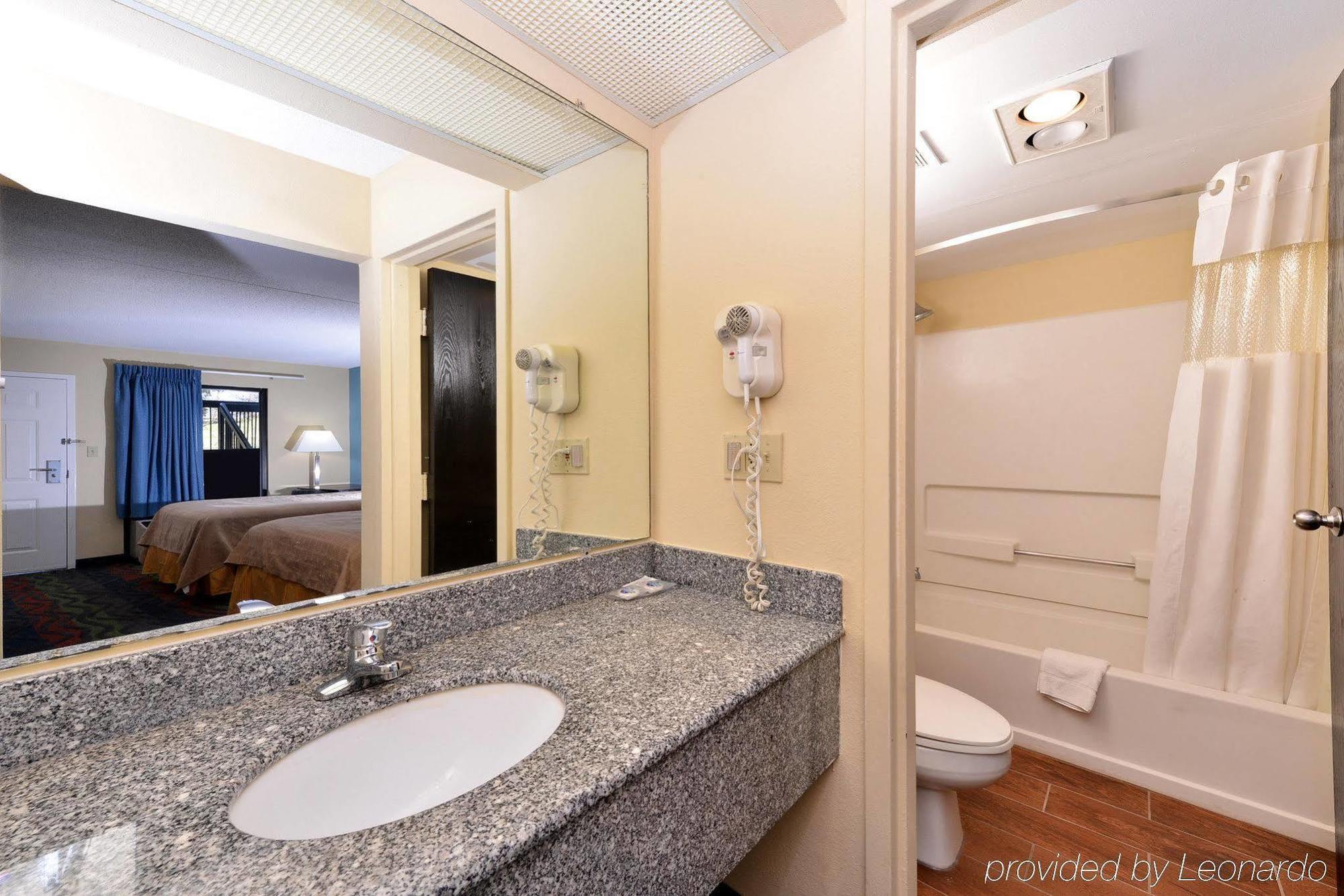 Hotel 6 Knoxville, Tn - East 3*