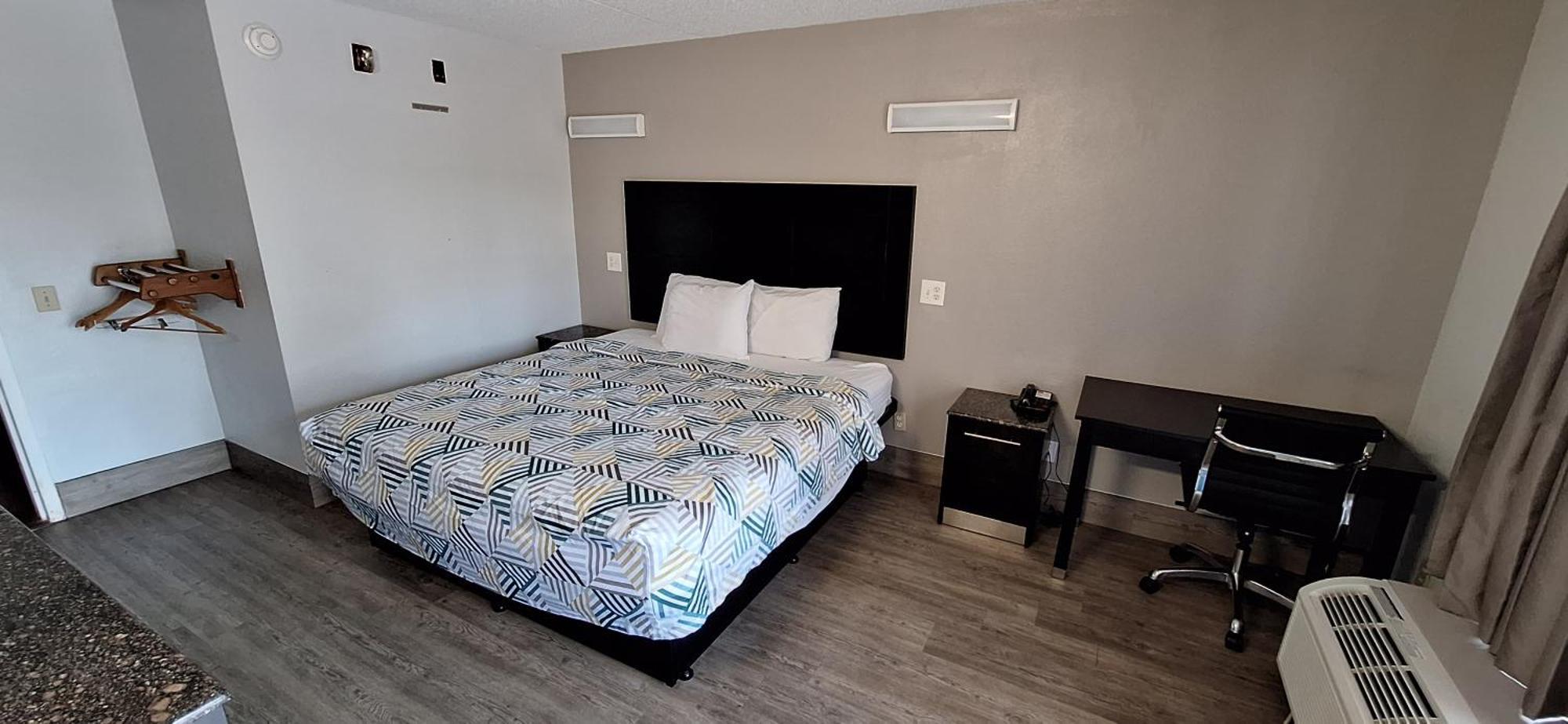Hotel 6 Knoxville, Tn - East 3*